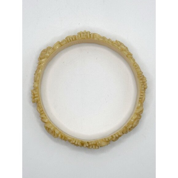 Vintage Bangle Bracelet Carved Celluloid Yellow Flowers Floral Roses - Picture 4 of 4